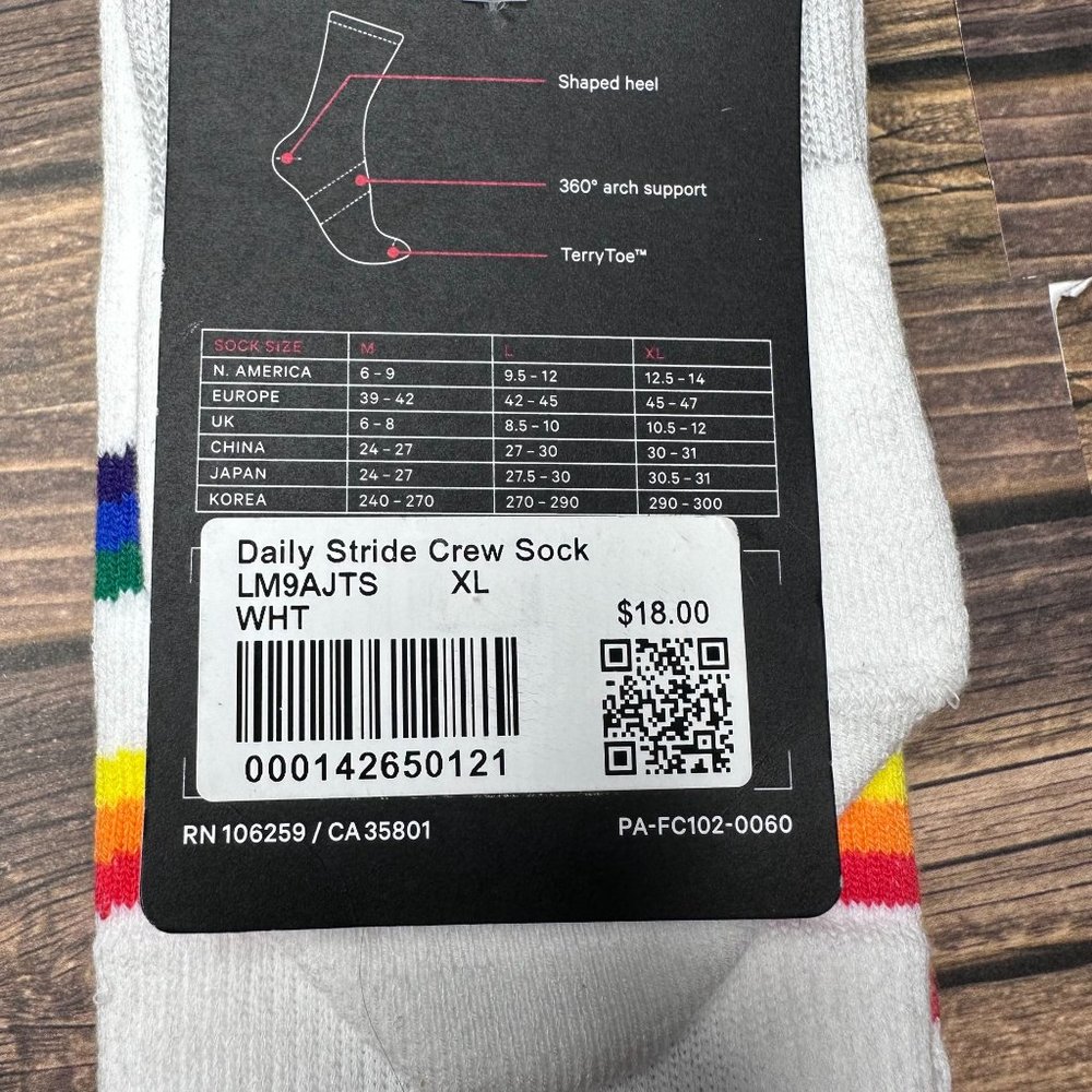 Lululemon Men's Daily Stride Crew Sock *Stripe NWT Size XL (Rainbow White) - Picture 10 of 11